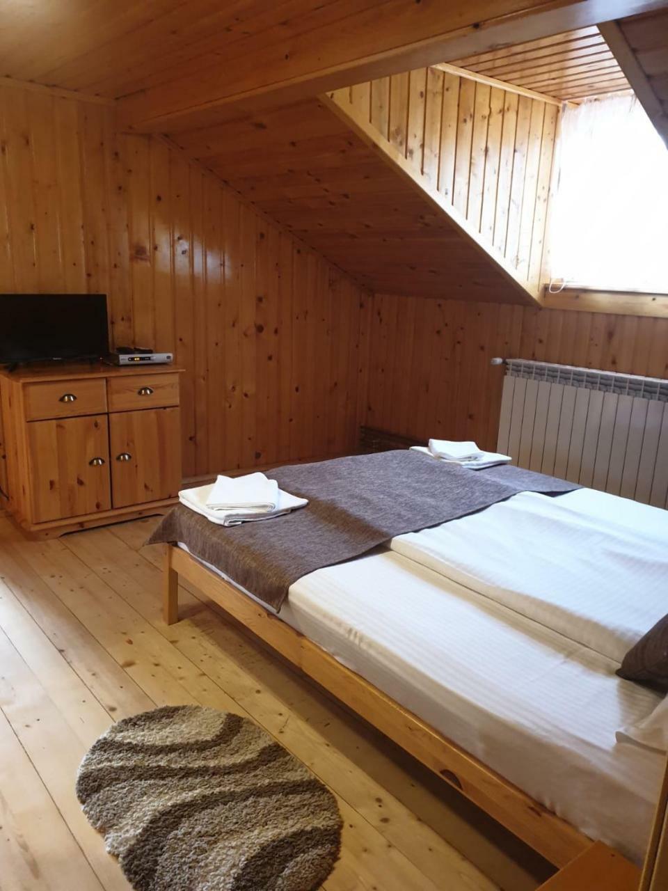 Cabana Sarmis Costesti 外观 照片